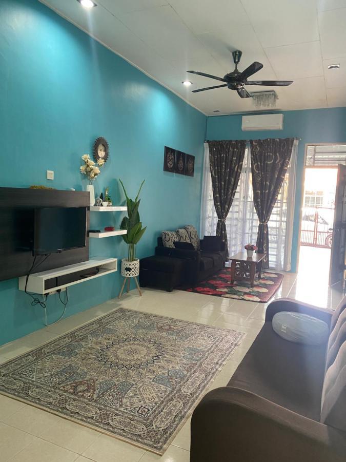 Homestay Desa Tikam Batu Сунгай Петани Екстериор снимка